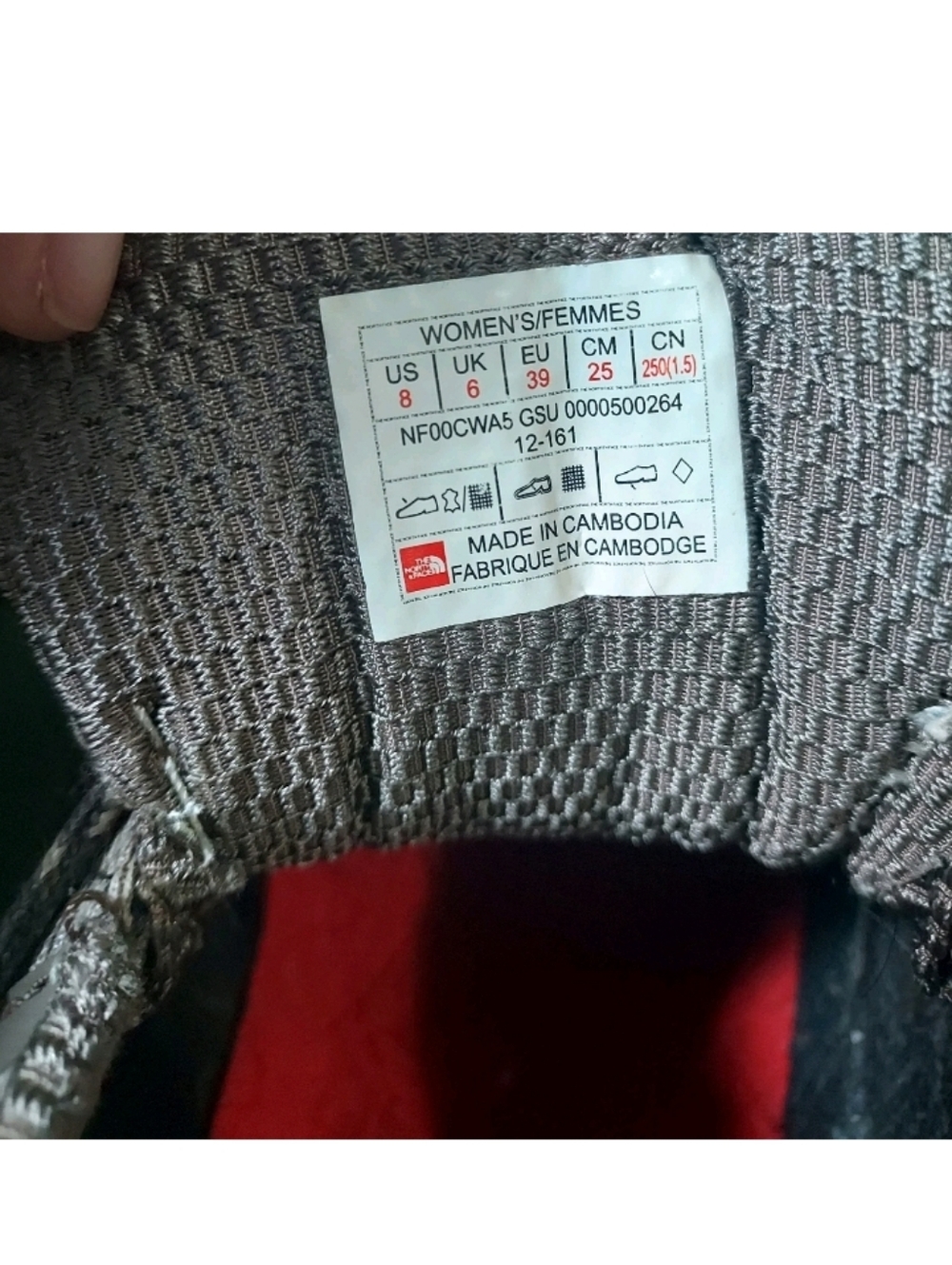 END 30-APR | Women Northface Hiking Shoes - Picture 7 of 7